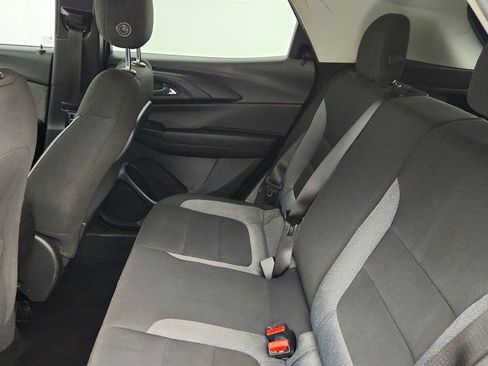 Used 2021 Chevrolet TrailBlazer LT FWD image 20