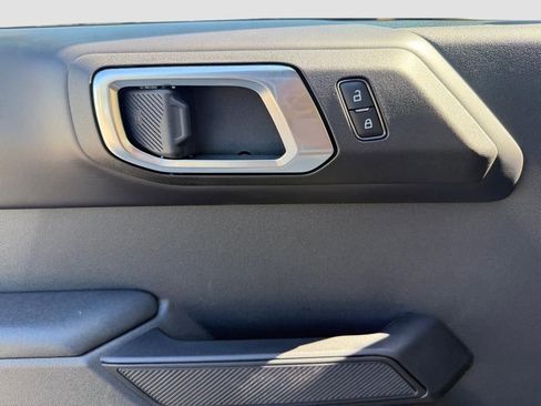 New 2025 Ford Bronco Badlands image 28