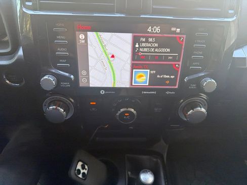 Used 2021 Toyota 4Runner TRD Off-Road Premium w/ Moonroof Package AWD/4WD image 34