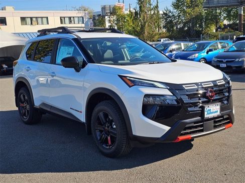 New 2026 Nissan Rogue SV image 3