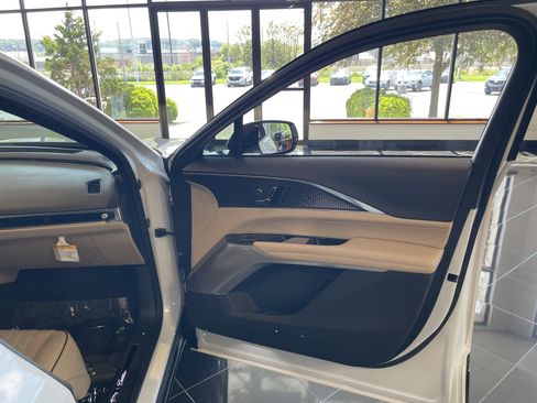 Certified 2024 Cadillac Lyriq Sport w/ Nappa Leather Package AWD/4WD image 22