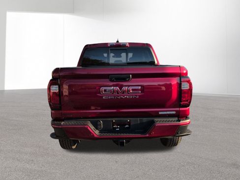 New 2026 GMC Canyon Elevation w/ Convenience Package image 6