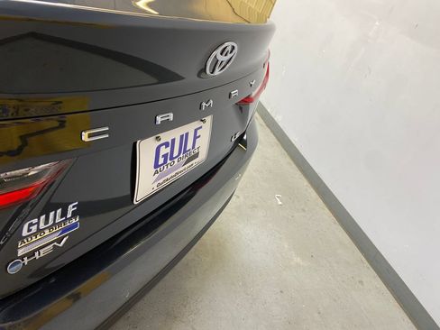 Used 2025 Toyota Camry LE FWD image 16