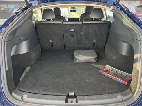 Used 2021 Tesla Model Y Long Range image 24