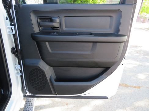 New 2024 RAM 3500 Tradesman w/ Chrome Appearance Group image 39