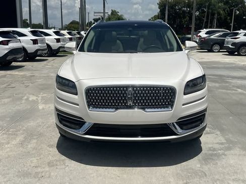 Used 2019 Lincoln Nautilus Reserve FWD image 3