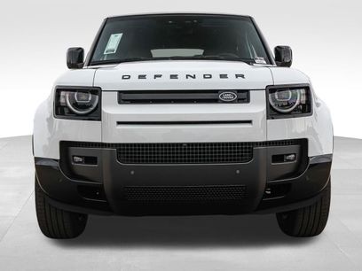 New 2026 Land Rover Defender 110 X-Dynamic SE