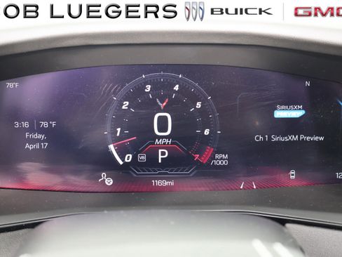 Used 2026 Chevrolet Corvette Stingray Coupe w/ 1LT RWD image 19