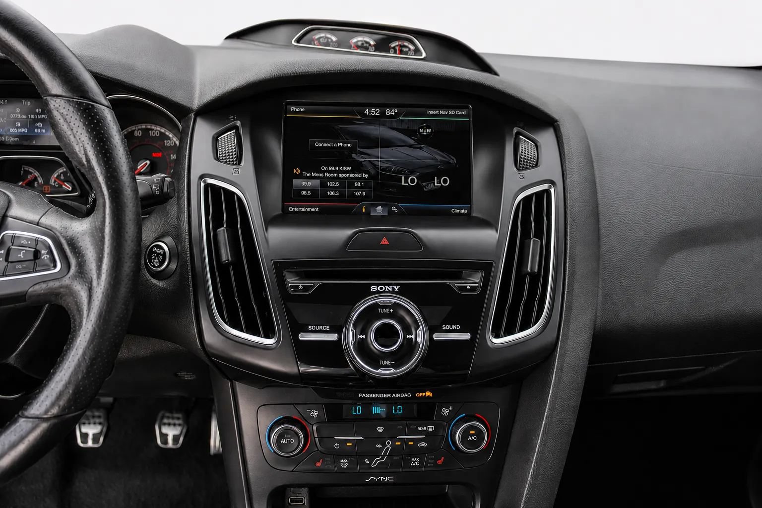 Used 2015 Ford Focus ST w/ Equipment Group 402A FWD image 14
