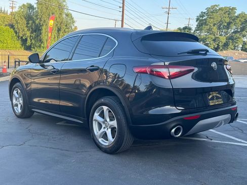 Used 2019 Alfa Romeo Stelvio RWD image 8