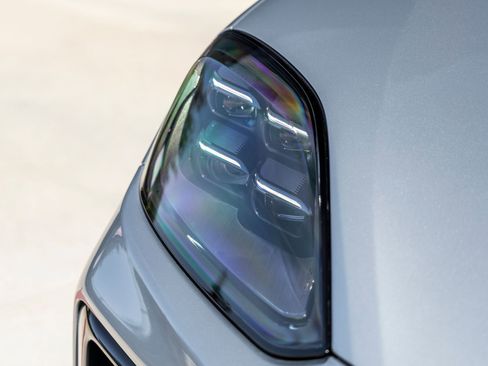 New 2026 Porsche Cayenne Coupe image 20