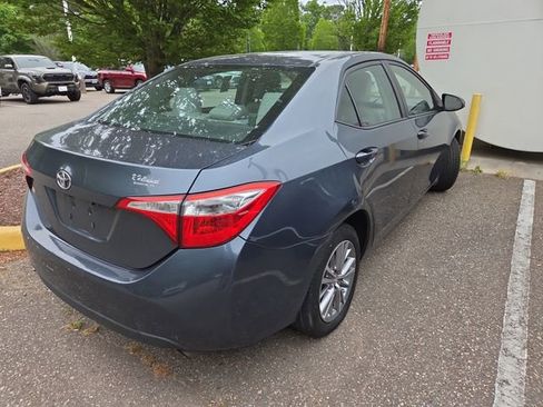 Used 2014 Toyota Corolla LE FWD image 3