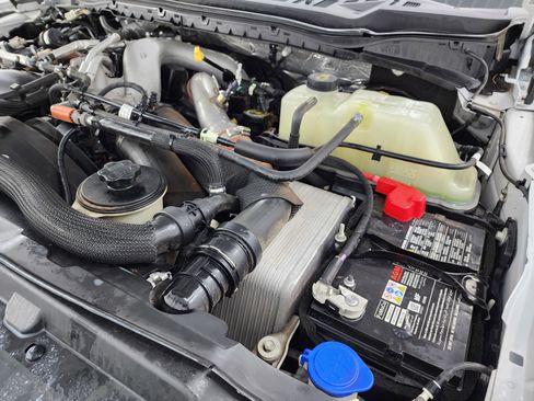 Used 2023 Ford F250 XLT w/ Tremor Off-Road Package image 19