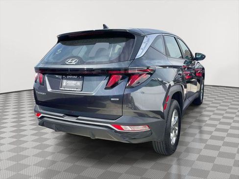 Used 2023 Hyundai Tucson SE AWD/4WD image 4