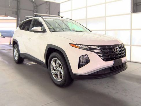 Used 2023 Hyundai Tucson SEL AWD/4WD image 4