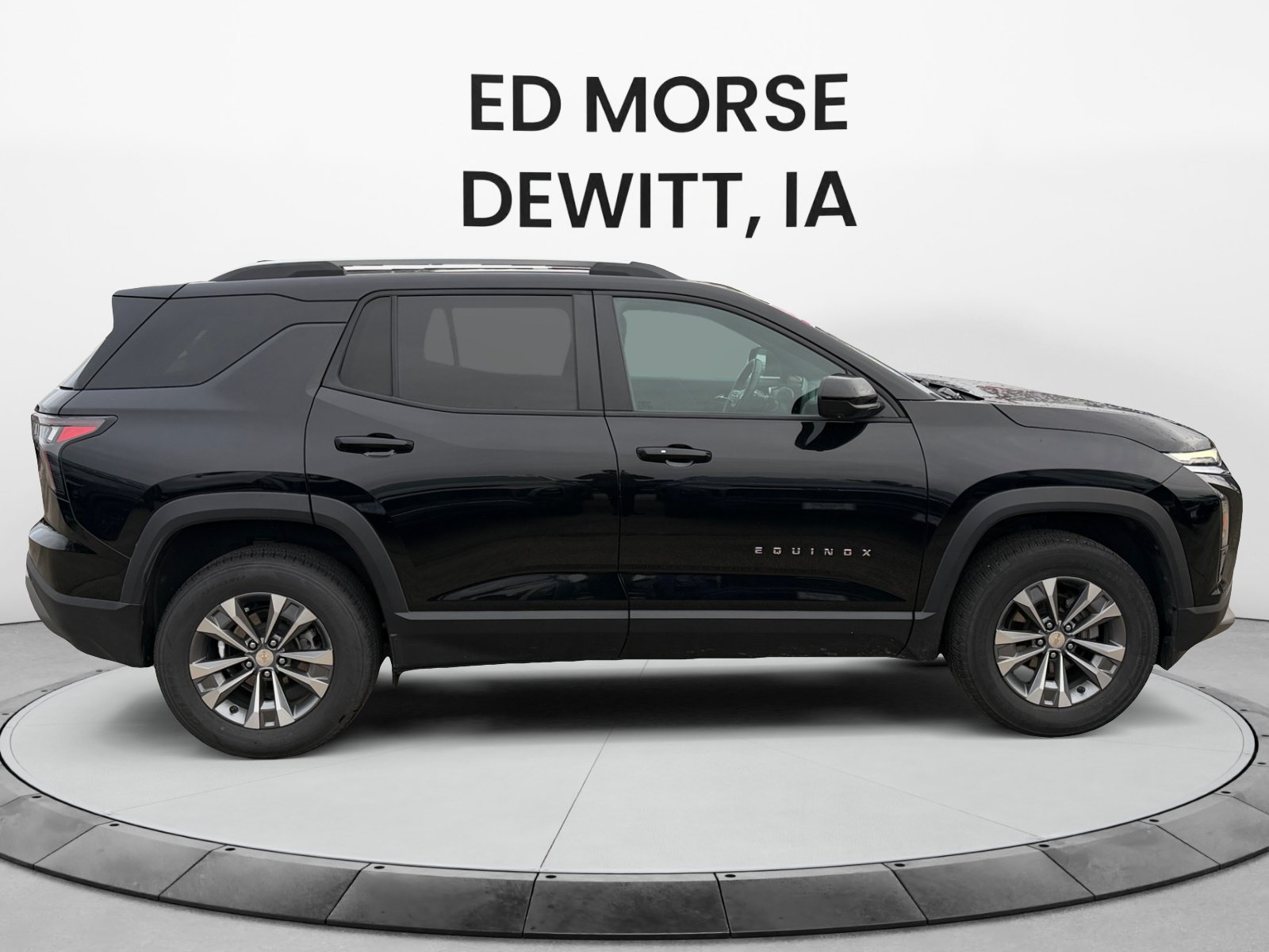 Used 2025 Chevrolet Equinox LT w/ Convenience Package II FWD image 6