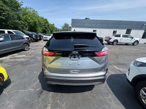 Used 2024 Ford Edge SEL AWD/4WD image 6