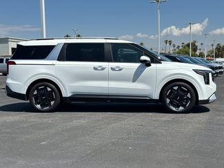 New 2026 Kia Carnival EX video 2