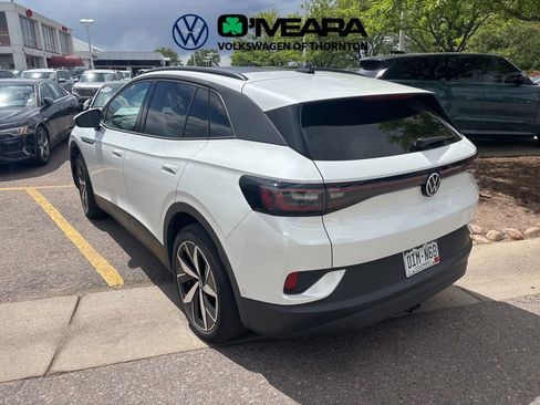 Used 2024 Volkswagen ID.4 Pro S AWD/4WD image 2