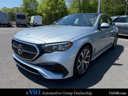 Certified 2025 Mercedes-Benz E 350 4MATIC Sedan image 4