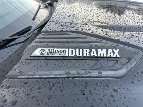 Used 2024 Chevrolet Silverado 2500 High Country w/ Midnight Edition image 46