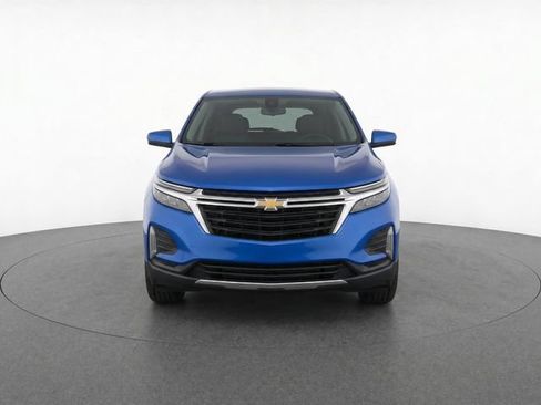 Used 2024 Chevrolet Equinox LT FWD image 2