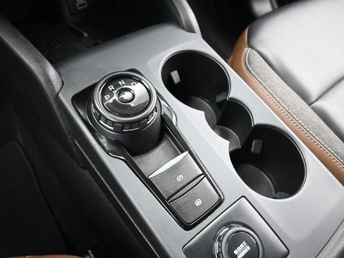 Used 2023 Ford Bronco Sport Outer Banks w/ Tech Package AWD/4WD image 16