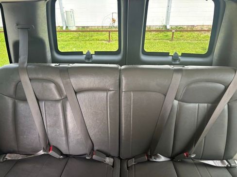 Used 2023 Chevrolet Express 3500 LS RWD image 18