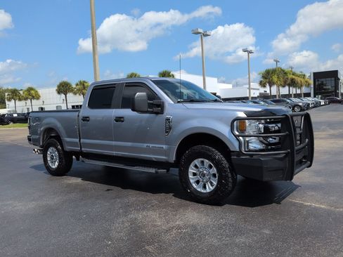 Used 2021 Ford F250 XL w/ STX Appearance Package AWD/4WD image 2