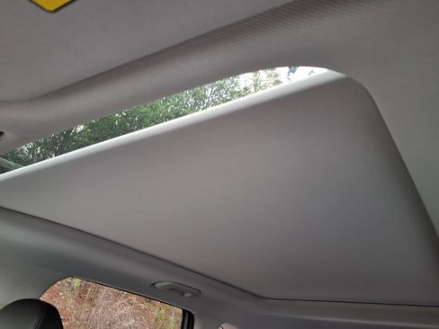 New 2026 Kia Sorento S w/ S Panoramic Sunroof Package image 12