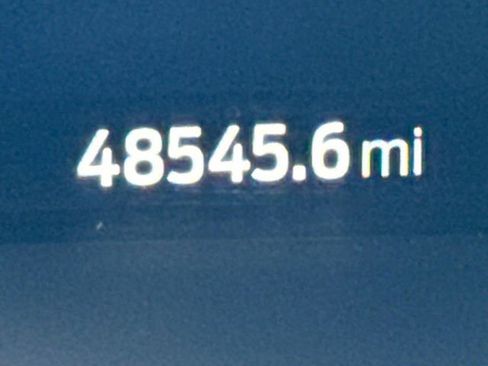 Used 2023 Ford F150 Lariat w/ Trailer Tow Package image 33