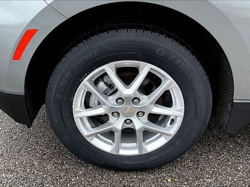 Used 2023 Chevrolet Equinox LT w/ Driver Convenience Package image 37