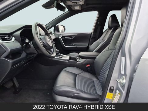 Used 2022 Toyota RAV4 XSE AWD/4WD image 14