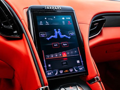 Certified 2024 Ferrari Roma image 30