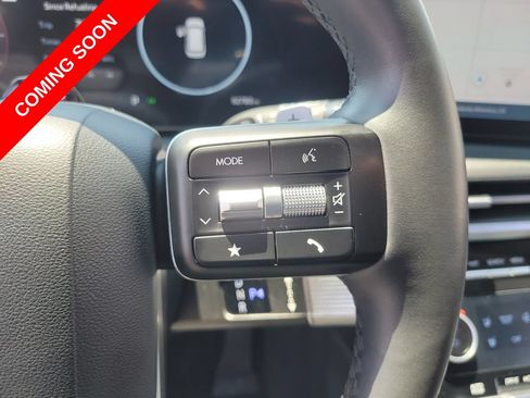 Used 2025 Hyundai Santa Fe Limited FWD image 29
