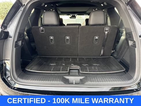Certified 2025 Honda Pilot Black Edition image 35