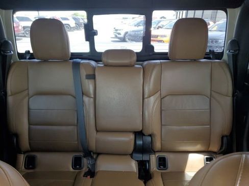 Used 2022 Jeep Gladiator Overland w/ Popular Equipment Package AWD/4WD image 13