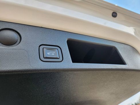 New 2026 GMC Terrain AT4 w/ Convenience Package III AWD/4WD image 25