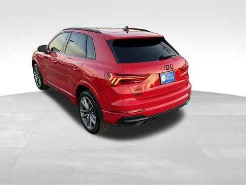 Used 2022 Audi Q3 2.0T Premium Plus w/ Premium Plus Package image 4