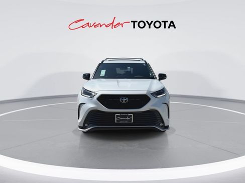 Certified 2026 Toyota Highlander XSE AWD/4WD image 3