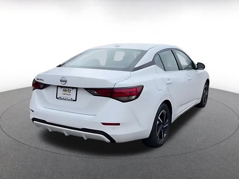 Used 2025 Nissan Sentra SV image 14