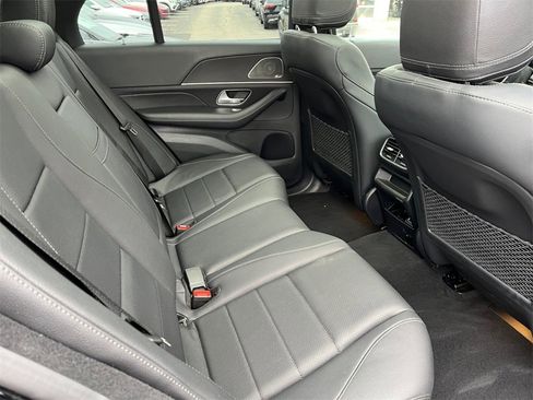 Certified 2023 Mercedes-Benz GLE 350 4MATIC image 18
