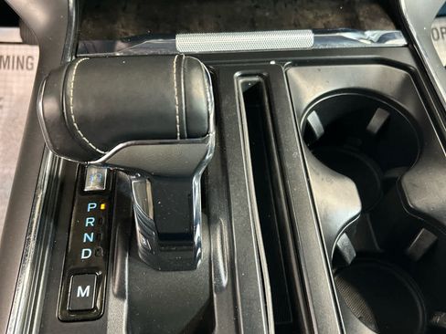 Used 2022 Ford F150 Lariat w/ Equipment Group 502A High AWD/4WD image 7