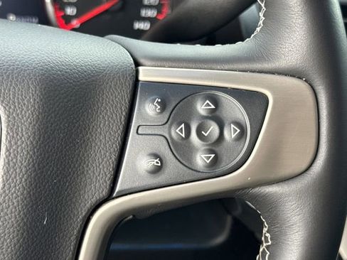 Used 2015 GMC Yukon Denali w/ Premium Package image 28