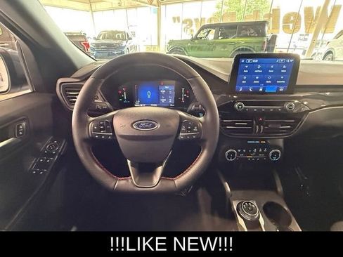 Used 2025 Ford Escape ST-Line Select AWD/4WD image 15