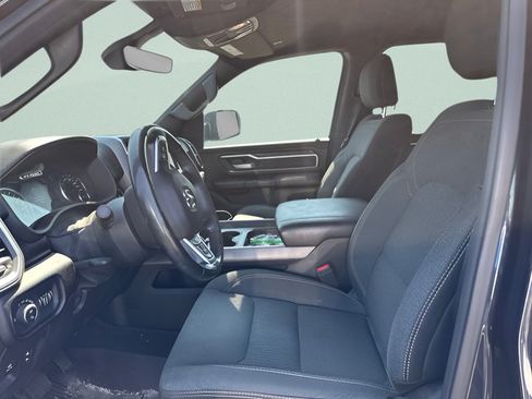 Used 2019 RAM 1500 Big Horn AWD/4WD image 11
