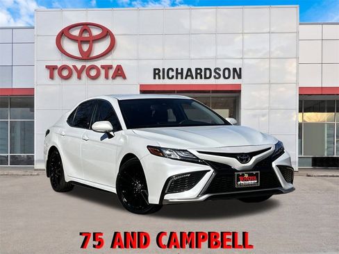 Used 2023 Toyota Camry XSE image 1