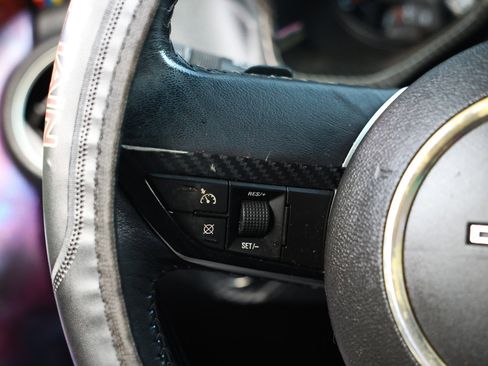 Used 2011 Chevrolet Camaro SS RWD image 30