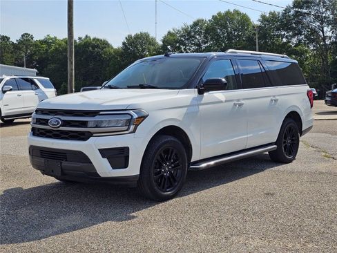 Used 2022 Ford Expedition Max XLT RWD image 3