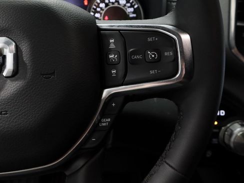 Used 2025 RAM 1500 Laramie w/ Sport Appearance Package AWD/4WD image 31